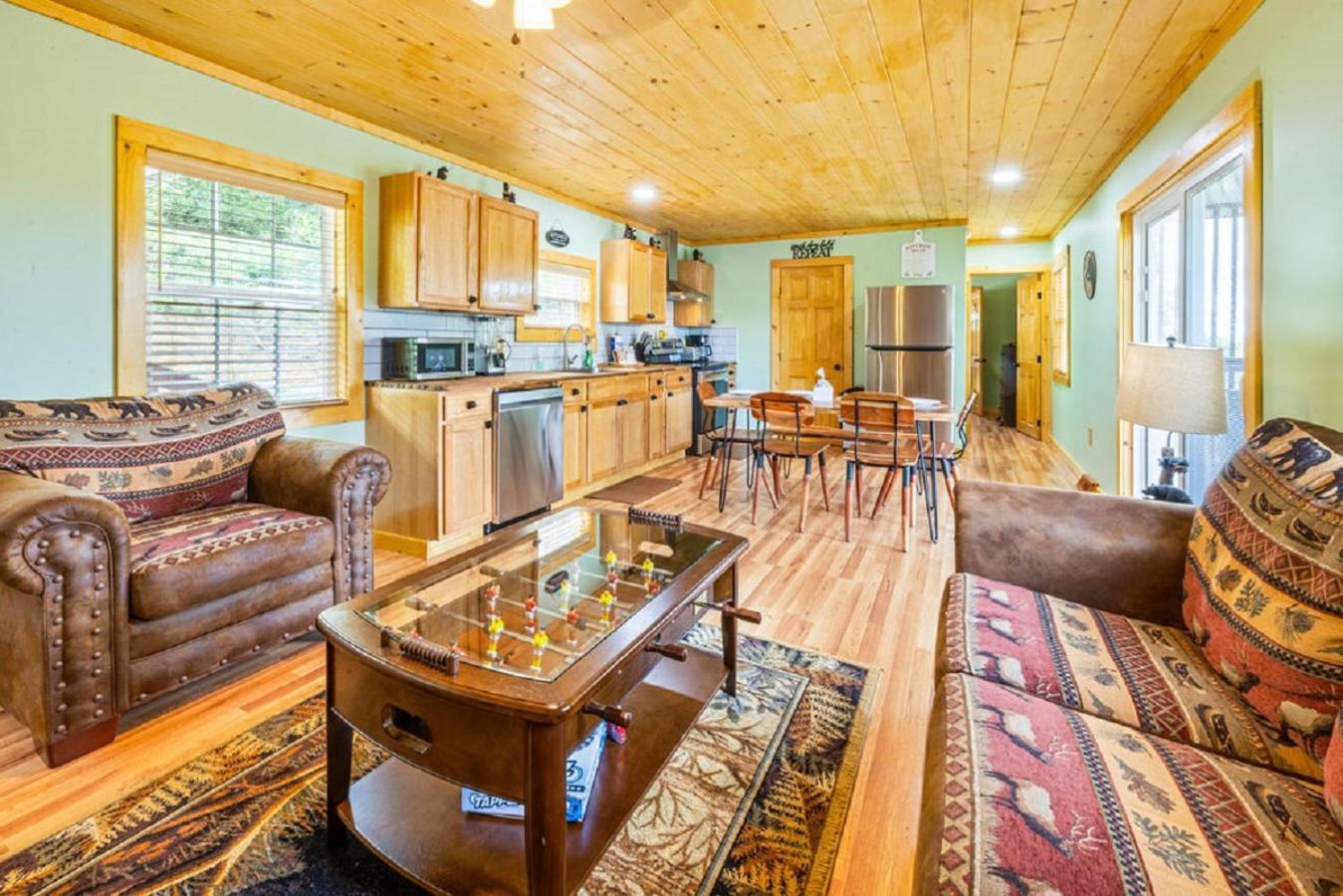 Brand New Tiny Cabin! A Bearly Adventure Sevierville Exterior photo