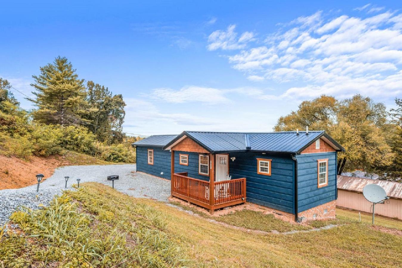 Brand New Tiny Cabin! A Bearly Adventure Sevierville Exterior photo
